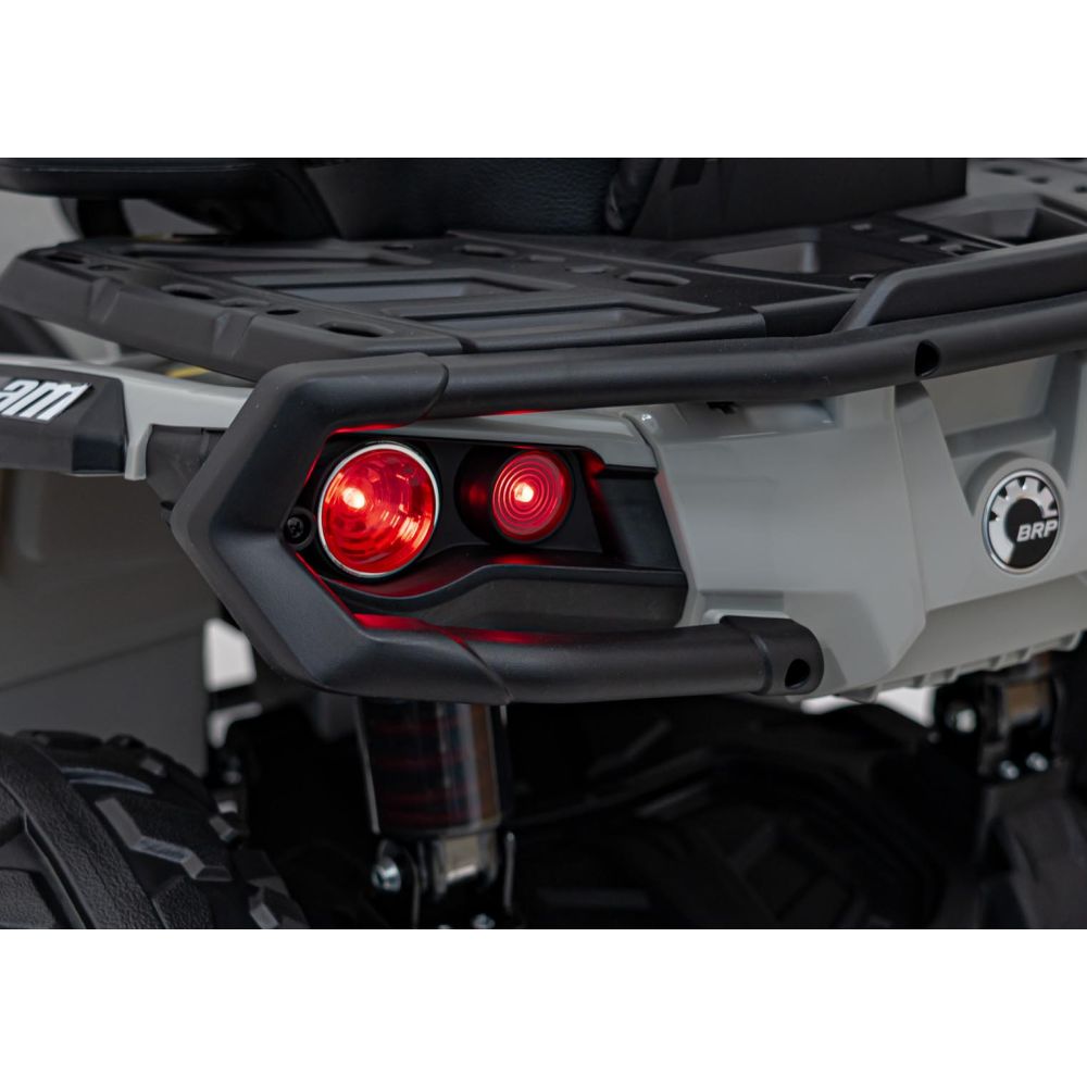 Quad Can Am Outlander ATV z Pilotem Szary