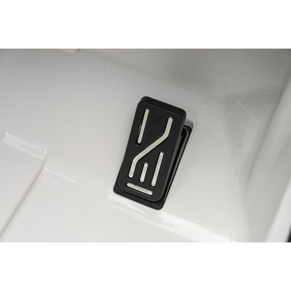 Pojazd Mercedes G63 AMG Biały