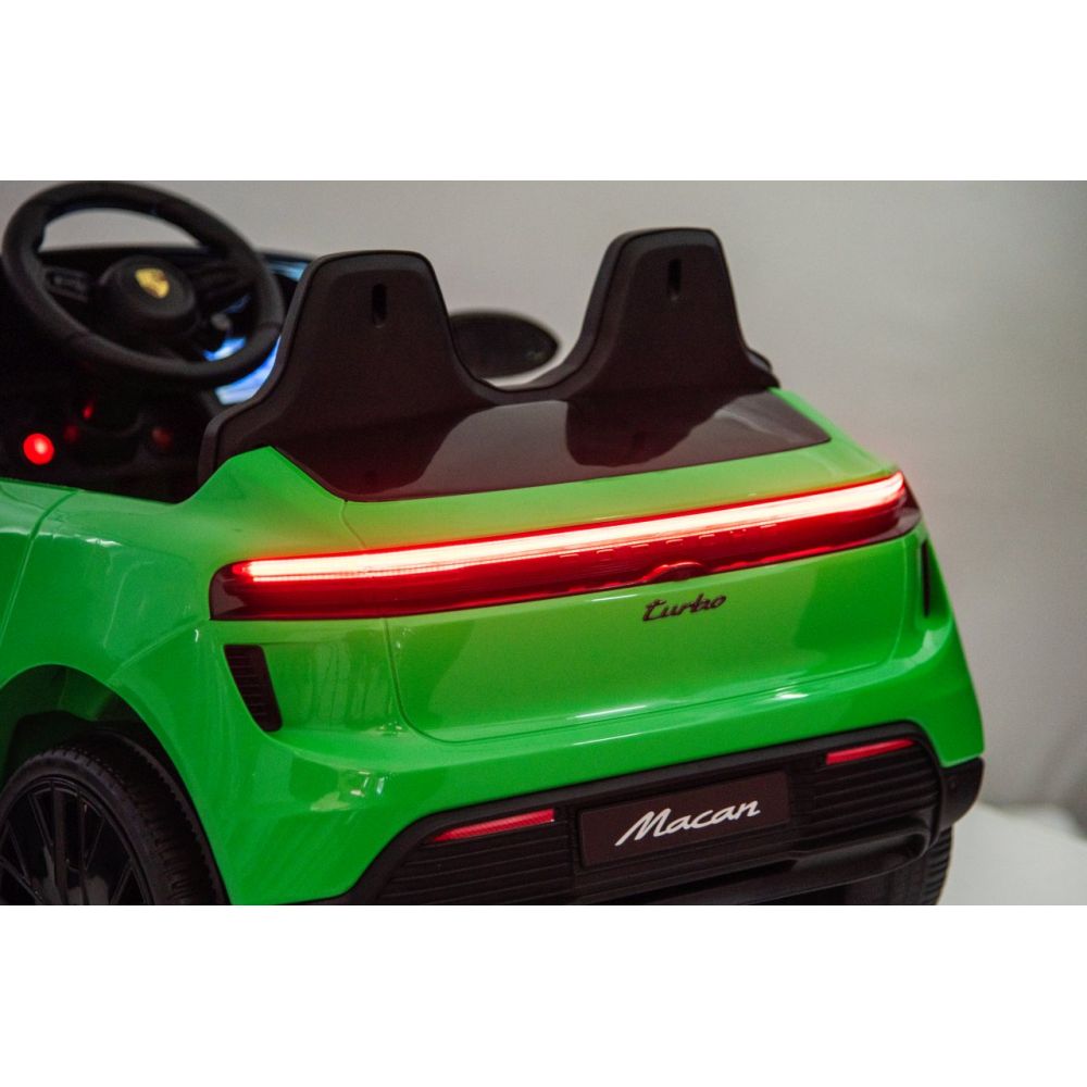 Pojazd Porsche Macan Zielony