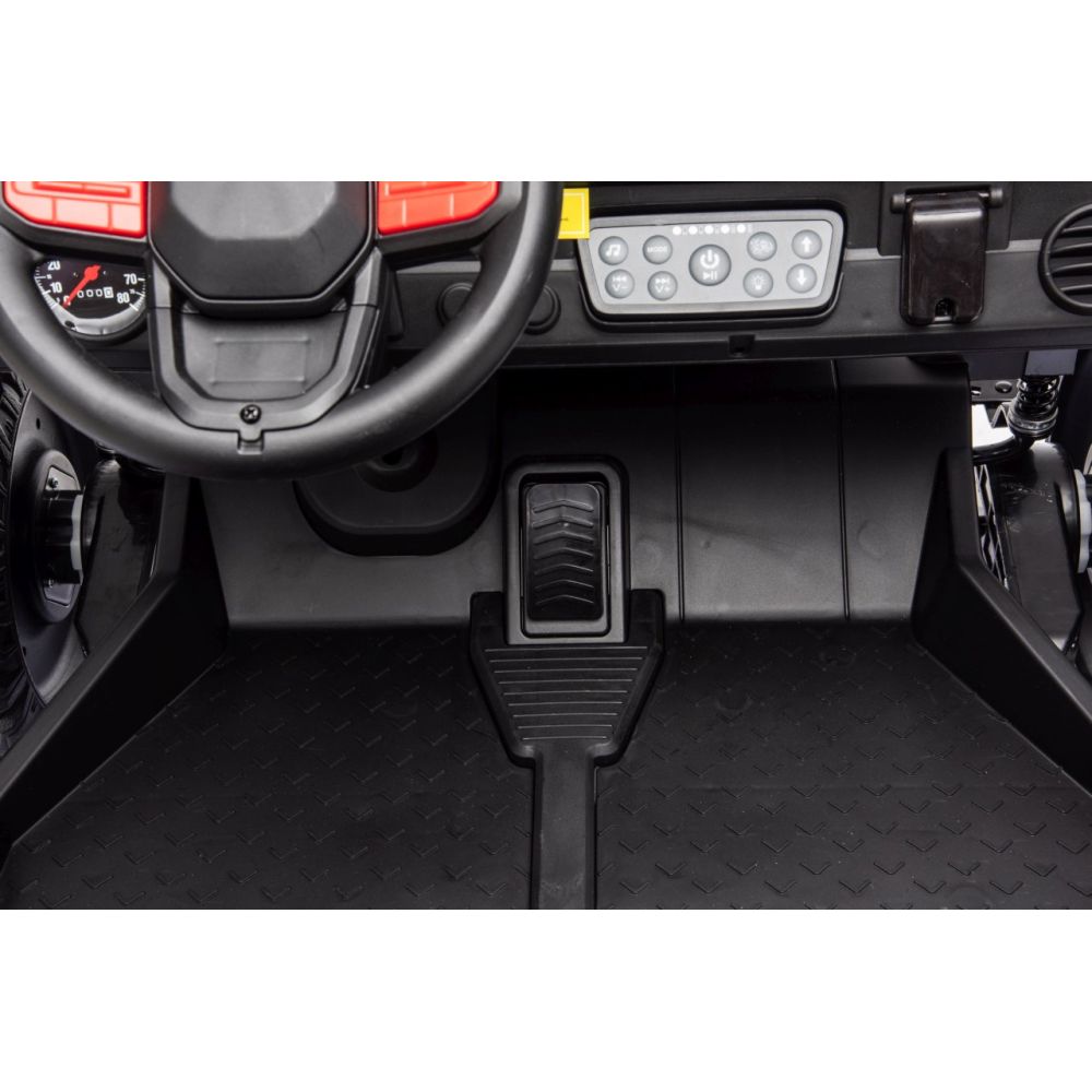 Pojazd Buggy Sport OUTLAND 4x4 Biały