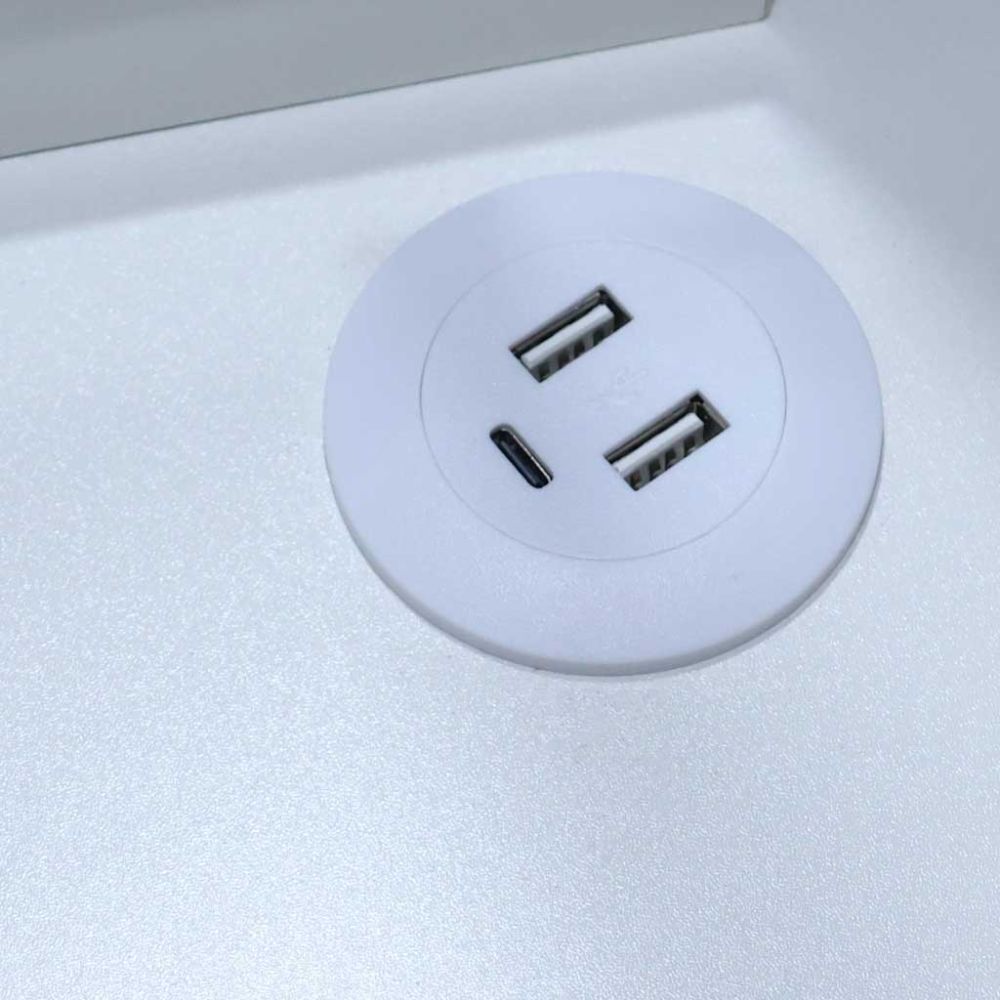 Kosmetinio staliuko komplektas su LED veidrodiniu apšvietimu ir taburete, baltos bei auksinės spalvos