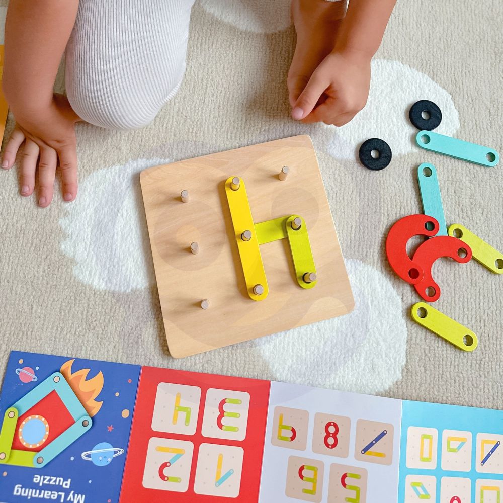 Medinė dėlionė su kaišteliais ir gyvūnų motyvais TOOKY TOY FSC sertifikuoti