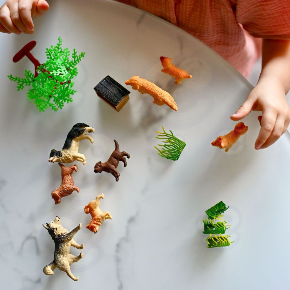 WOOPIE Set of 16 Dog Figures 