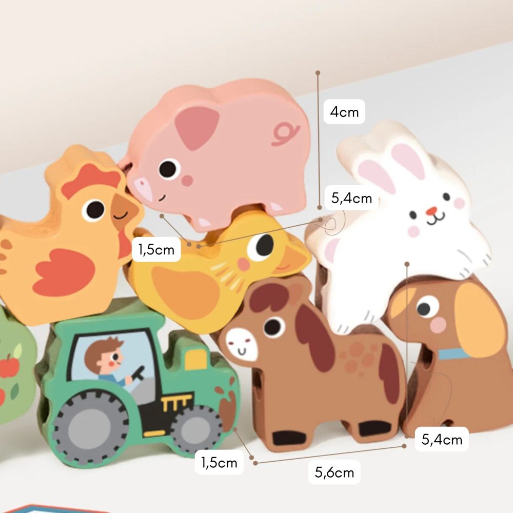 WOOPIE GREEN Wooden Threading Machine Farm 13 pcs. 