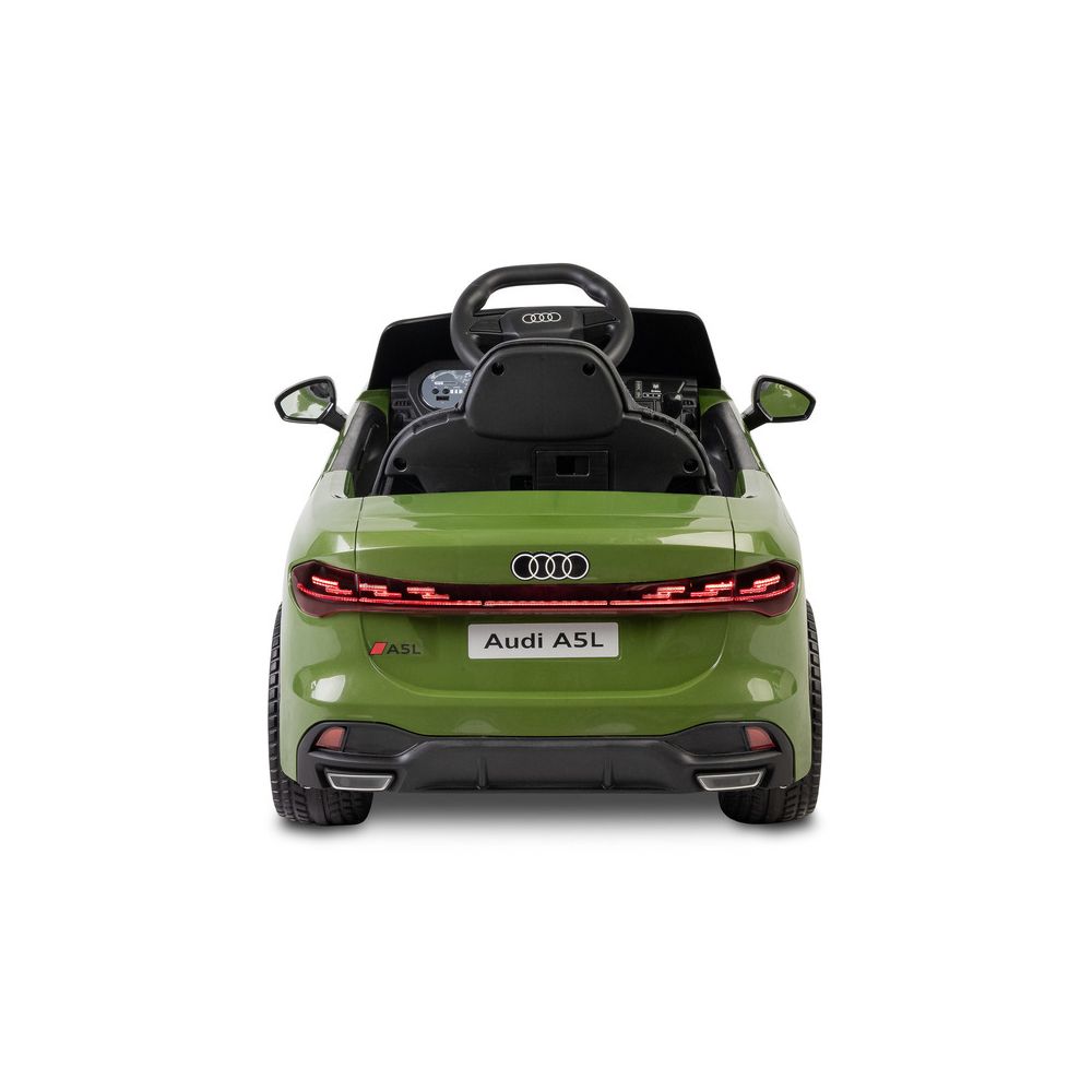 POJAZD AKUMULATOROWY AUDI A5L GREEN