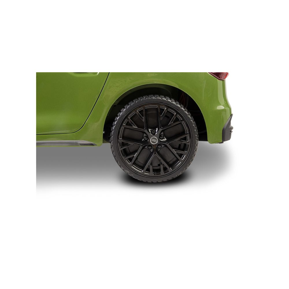 POJAZD AKUMULATOROWY AUDI A5L GREEN