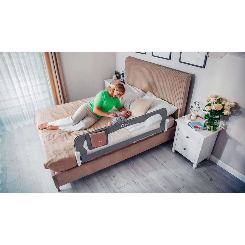 Apsauginis barjeras Lionelo Hanna, Grey