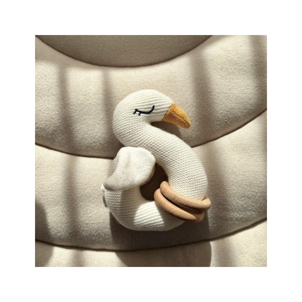 Grzechotka gryzak Swan 0+ Vanilla Copenhagen