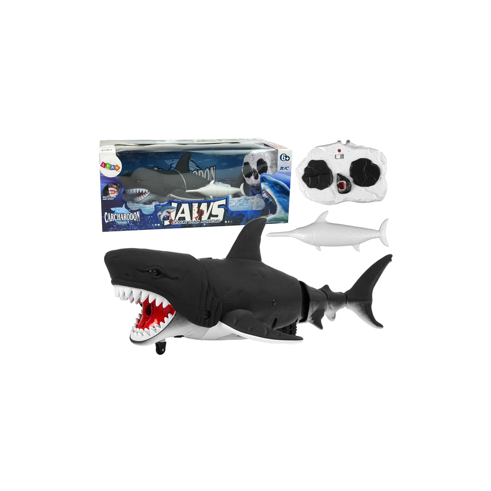 Zdalnie Sterowany Rekin Czarny Na Podczerwień Rusza Ogonem Woda