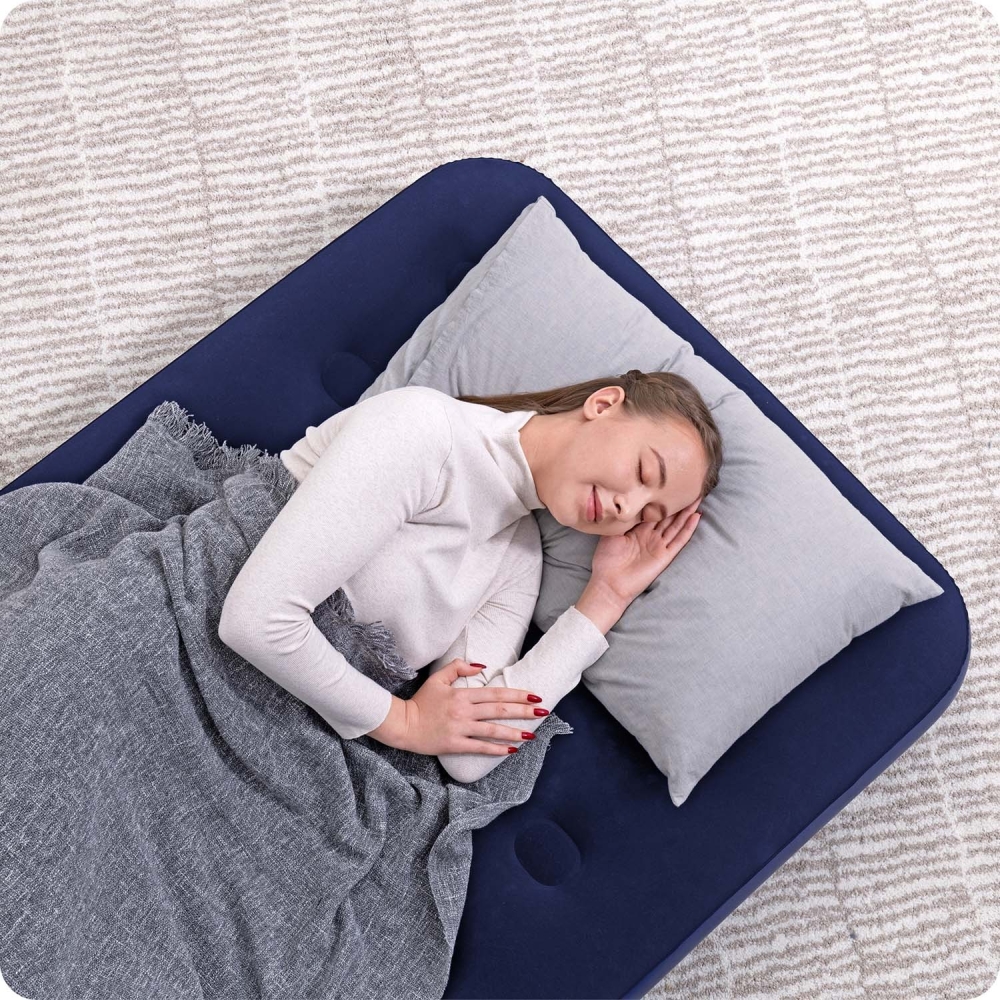 Pripučiamas čiužinys 188x99x22 cm Bestway 67001 su pompa-Namai, laisvalaikis, turizmas, Pripučiami čiužiniai ir baldai-e-vaikas